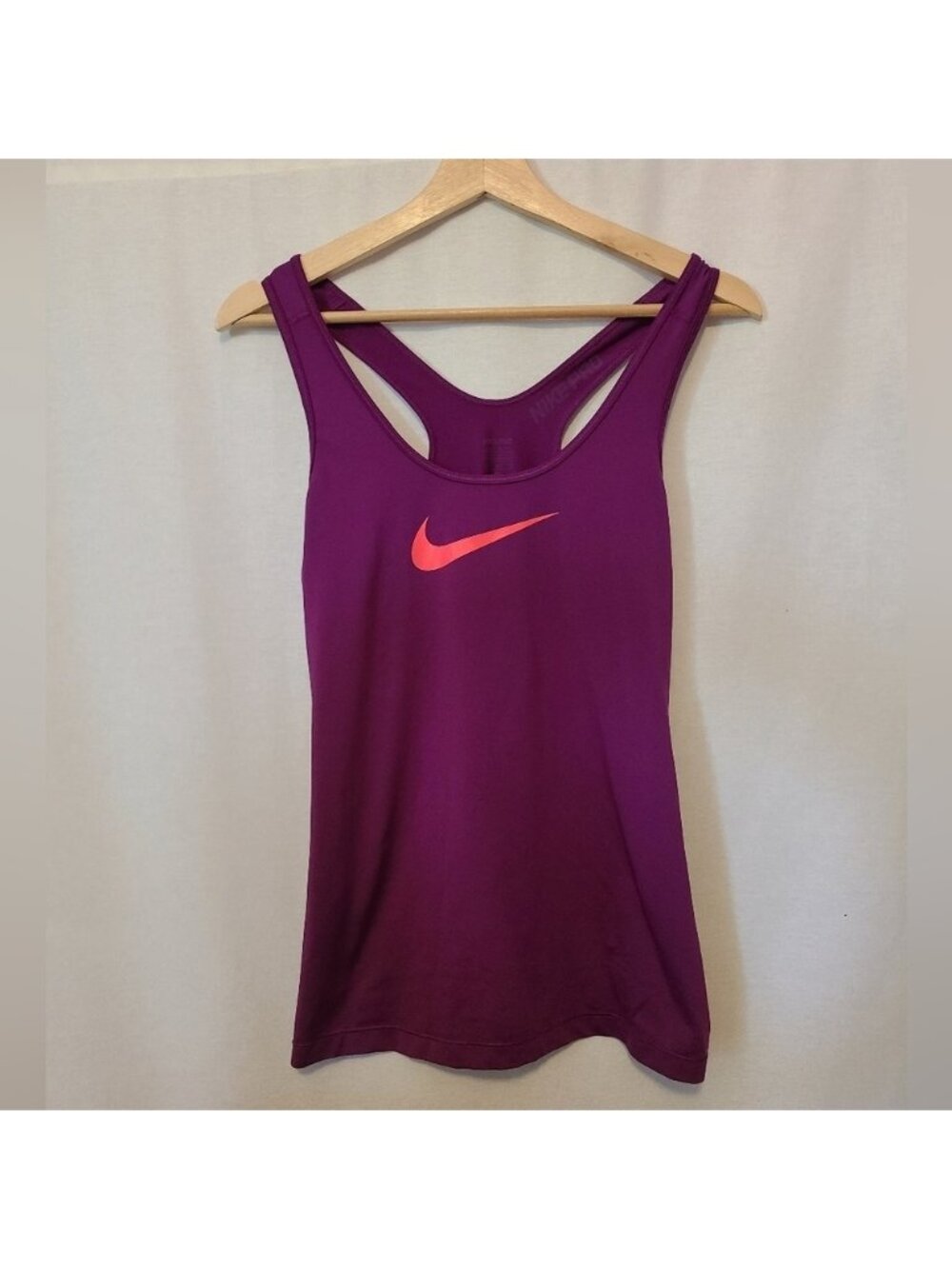 NIKE PRO purple athletic tank top- Size medium